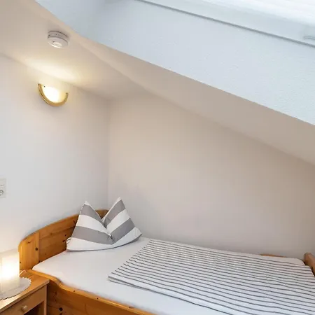 Apartment Weingut Geiler - Neucastell Ilbesheim bei Landau in der Pfalz