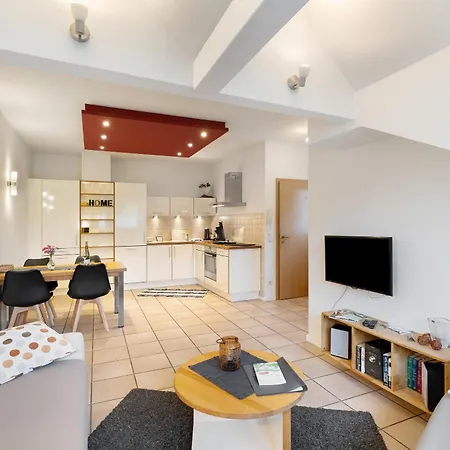 Weingut Geiler - Neucastell *