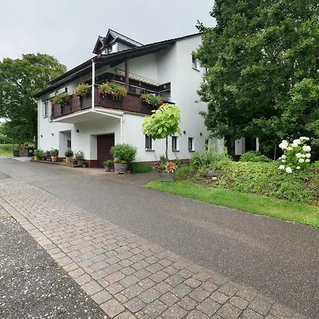 Apartment Weingut Geiler - Neucastell *