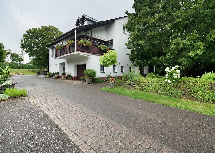 Apartamento Weingut Geiler - Neucastell