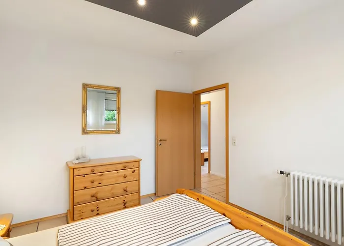 Weingut Geiler - Neucastell Apartamento *