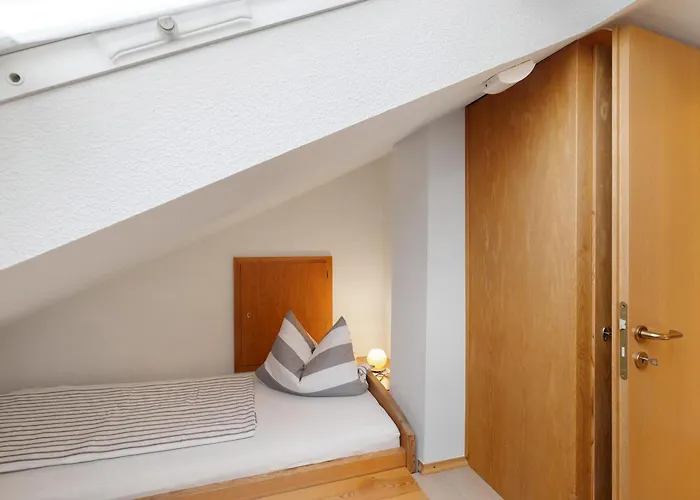 Weingut Geiler - Neucastell Apartamento *